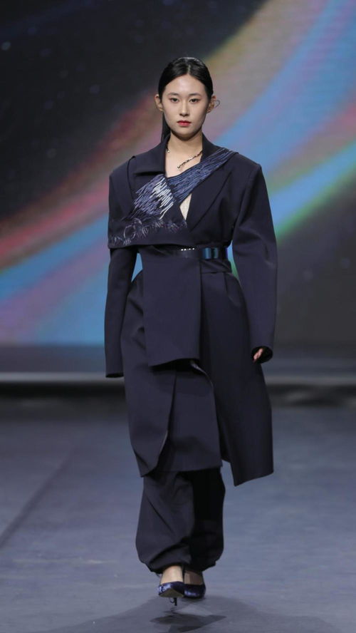 2022江服時(shí)裝藝術(shù)周︱第二十六屆 潤華獎 服裝設(shè)計(jì)大賽暨凌迪style3d 江服時(shí)裝藝術(shù)周頒獎典禮圓滿落幕